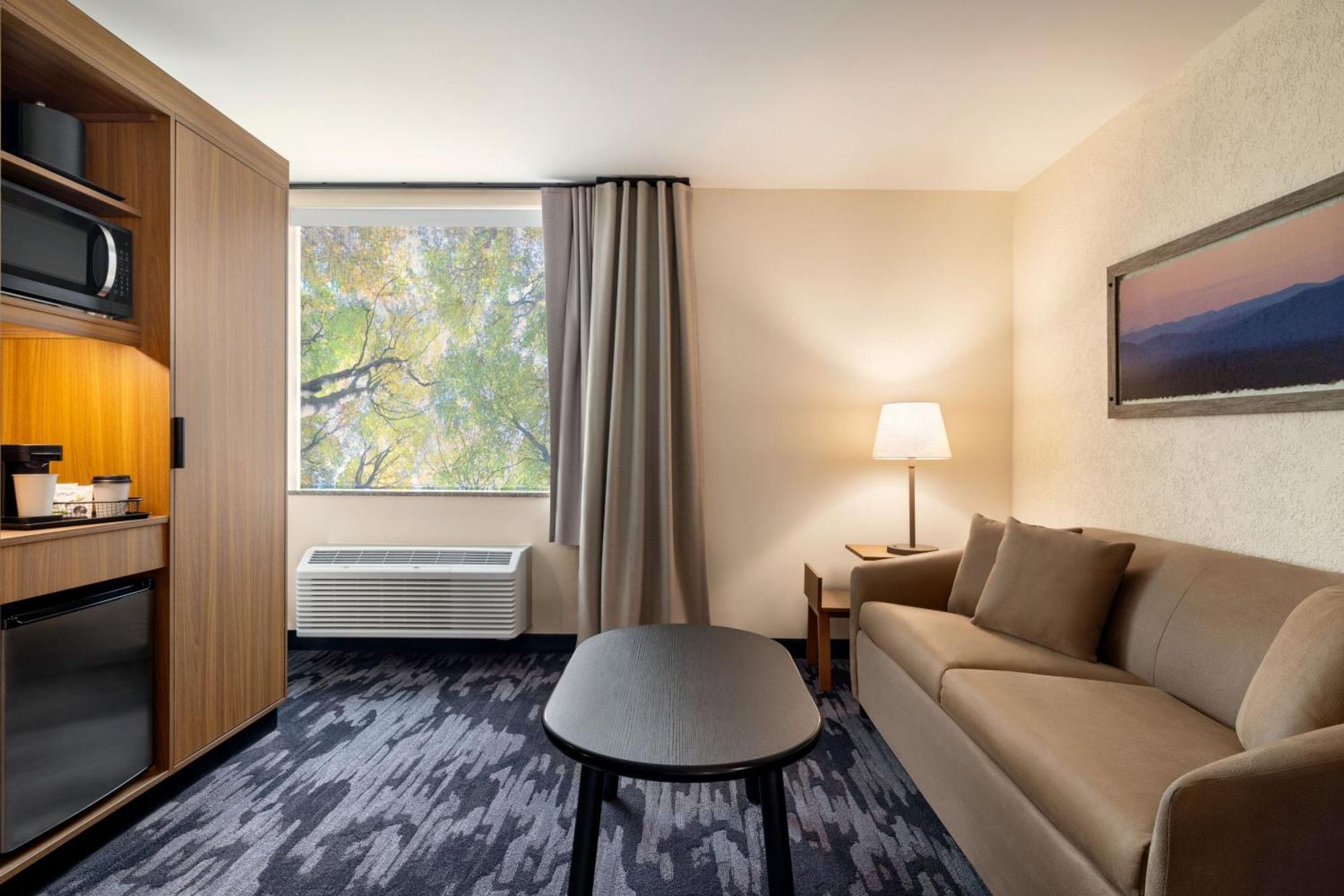 Fairfield By Marriott Inn & Suites Madison South 外观 照片