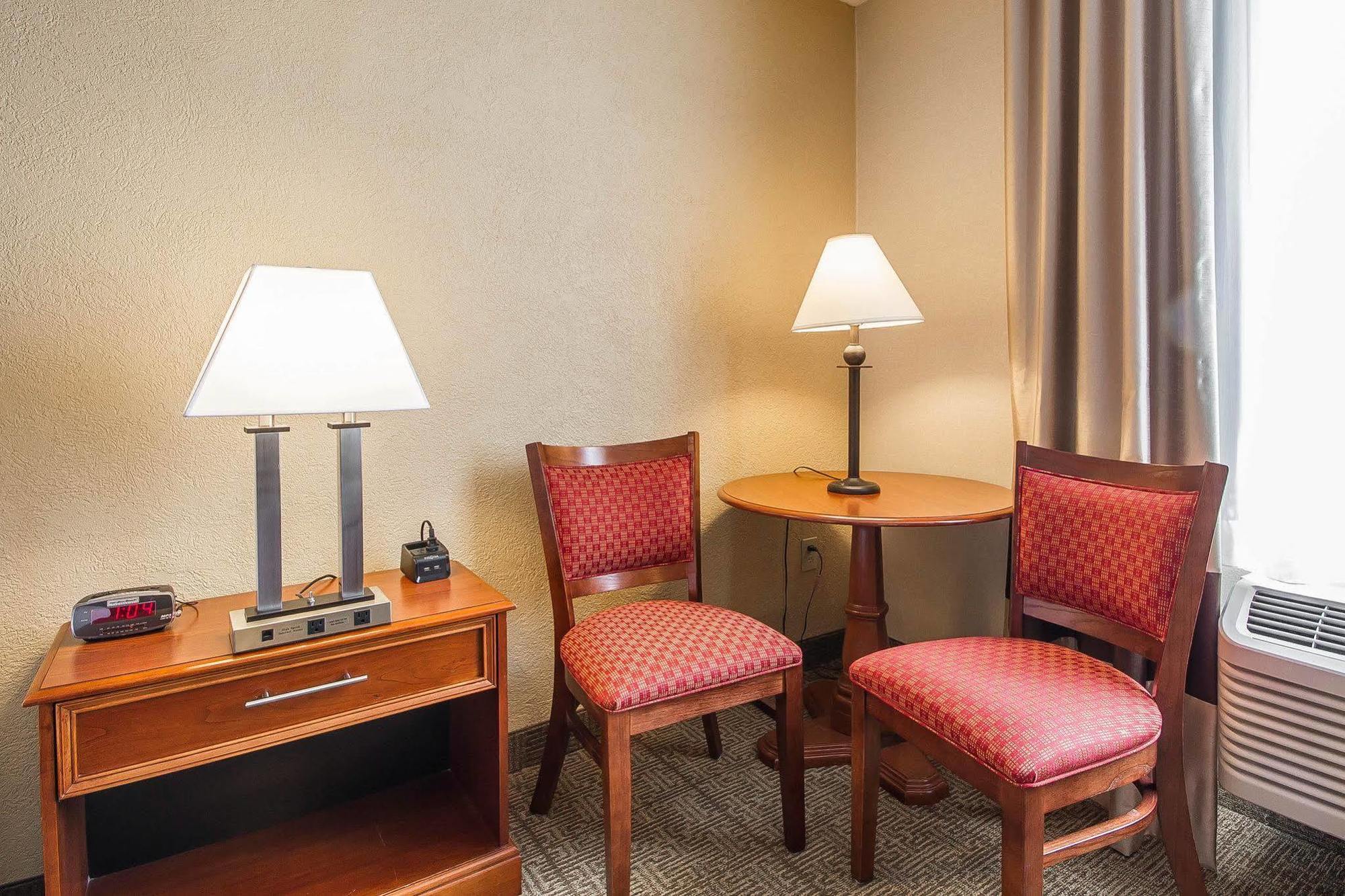 Fairfield By Marriott Inn & Suites Madison South 外观 照片