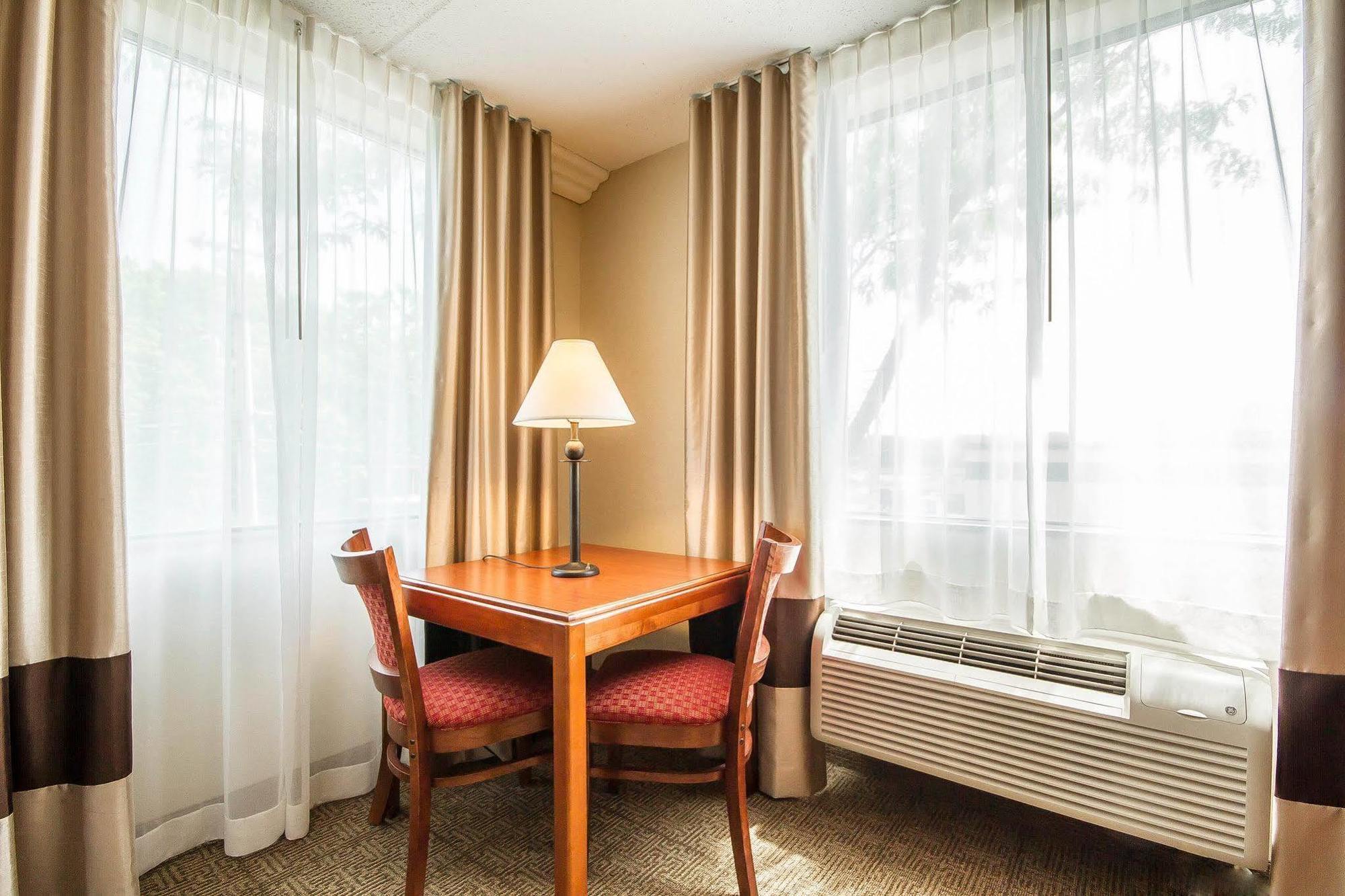 Fairfield By Marriott Inn & Suites Madison South 外观 照片